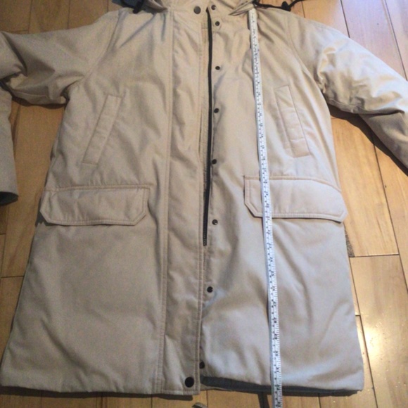 Everlane Renew Puffer Coat - Picture 11 of 11